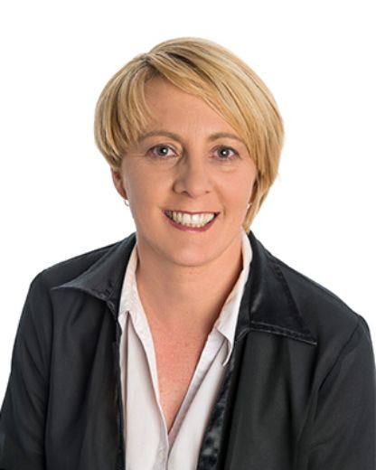 Tania Geszner - Real Estate Agent at LJ Hooker Property Specialists