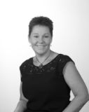 Tania Gillespie - Real Estate Agent From - Raine & Horne - Brisbane West