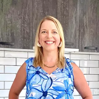 Tara Bradbury - Real Estate Agent