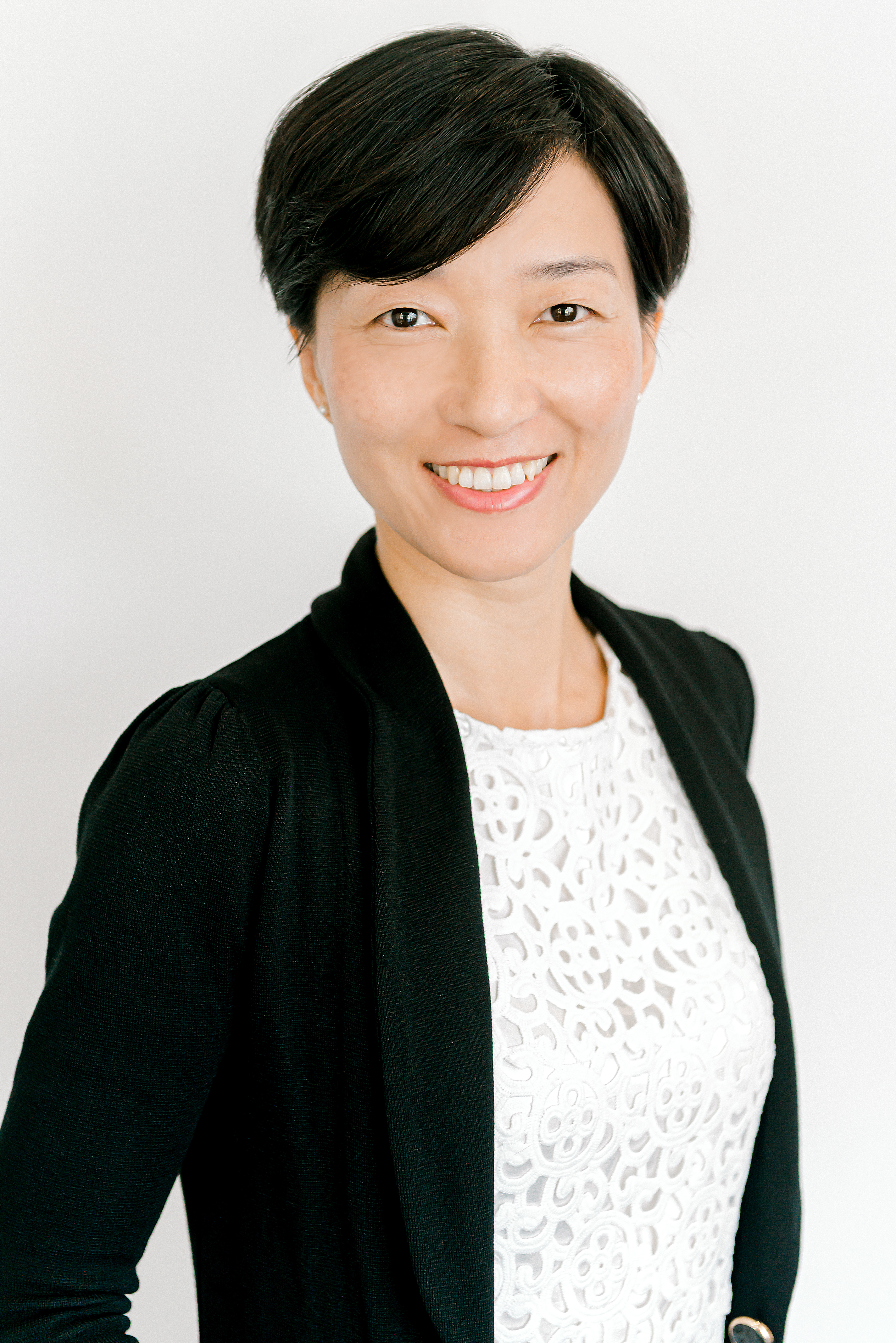 Tara Chen Real Estate Agent