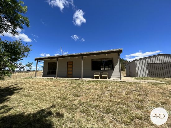 The Cottage 340 Plains Road, Hoskinstown, NSW 2621