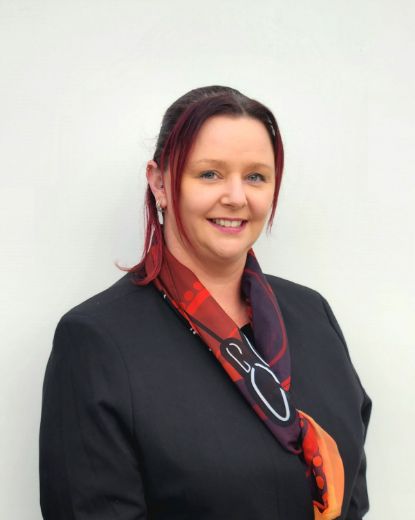 Theresa Button - Real Estate Agent at LJ Hooker - Wynyard