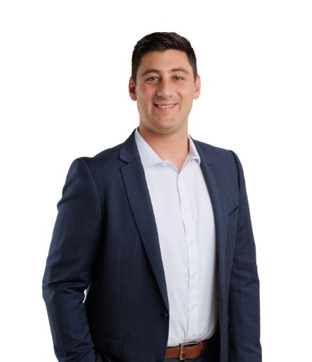 Tiago Neves - Real Estate Agent at OBrien Real Estate - Meehan Sanderson