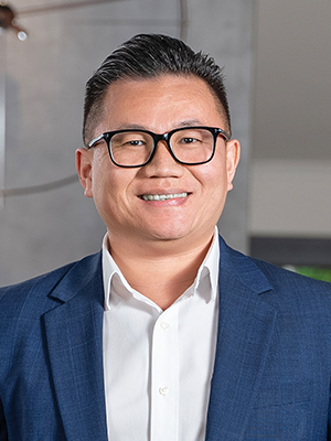 Tim  Yu Real Estate Agent