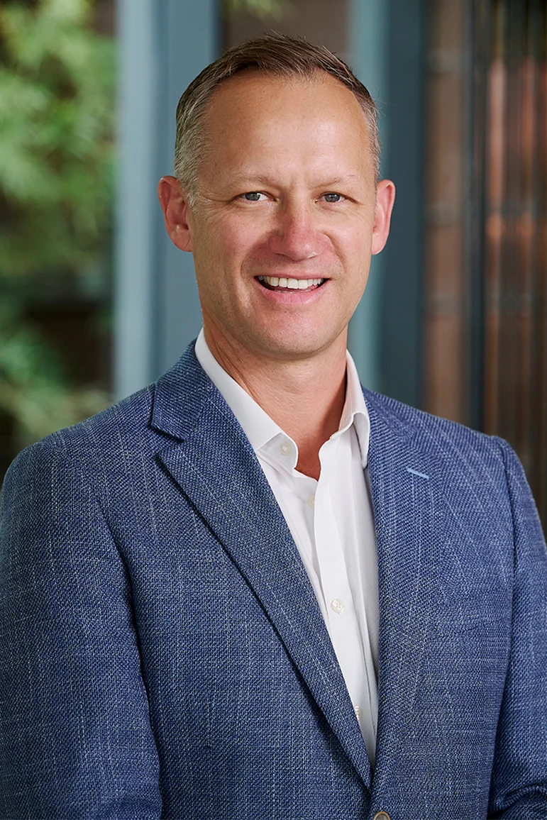 Toby  Hutton - Real Estate Agent