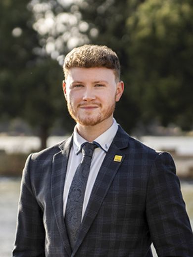 Tom Coates - Real Estate Agent at Ray White - Canberra