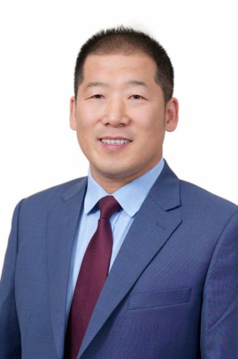 Tom Zhang  - Real Estate Agent at RE/MAX Community Realty