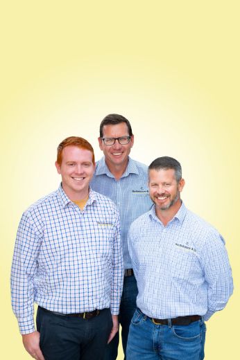 Tony, Gordon & Joey Boonah  - Real Estate Agent at Bartholomew and Company Realestate - -