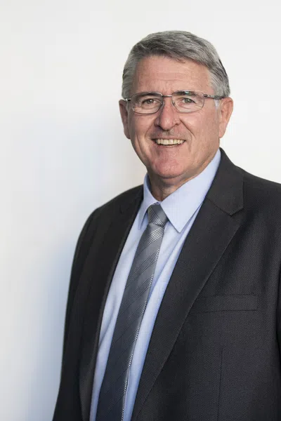 Tony Nioa - Real Estate Agent
