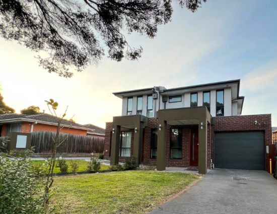 1/11 Bronte Avenue, Burwood, Vic 3125
