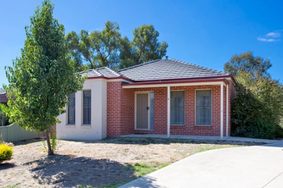 1/14 Rattray Court, Canadian, Vic 3350