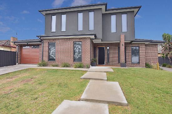 1/17 Ellt Crescent, Noble Park, Vic 3174