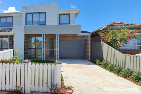 1, 2, 6 &7/16-18 Curtin Street, St Albans, Vic 3021