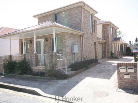 1/25 Howden Street, Carrington, NSW 2294