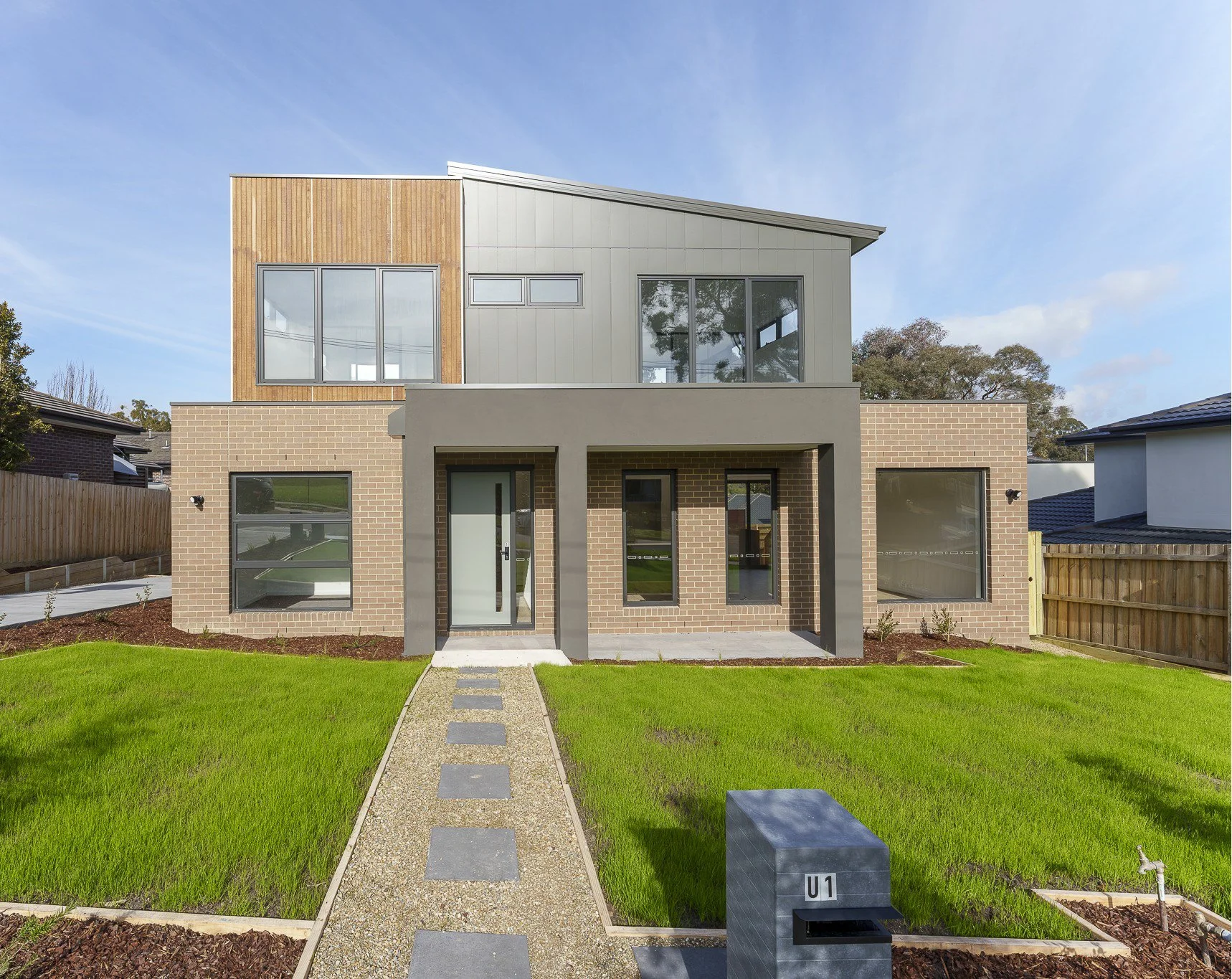 1/30 Highland Crescent, Mooroolbark, Vic 3138
