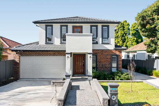 1/42 Roslyn Street, Burwood, Vic 3125