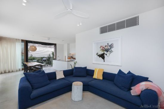 1/57 Martin Street, Thornbury, Vic 3071