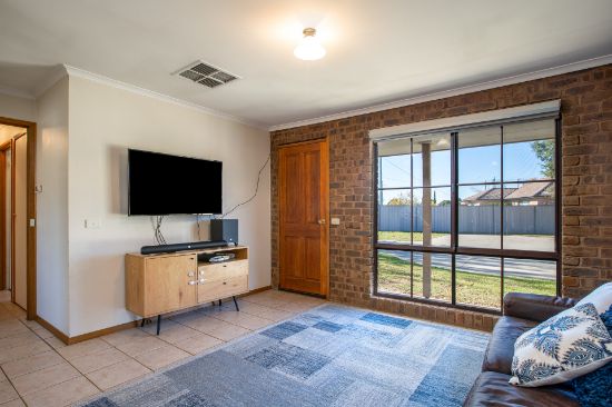 1/573 Heathwood Avenue, Lavington, NSW 2641