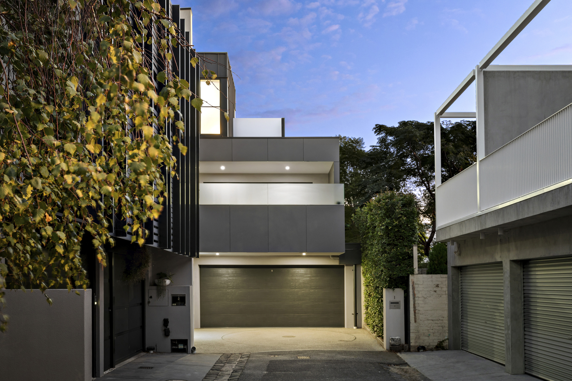 1 Barlow Street, Port Melbourne, Vic 3207 1 Barlow Street, Port Melbourne, Vic 3207