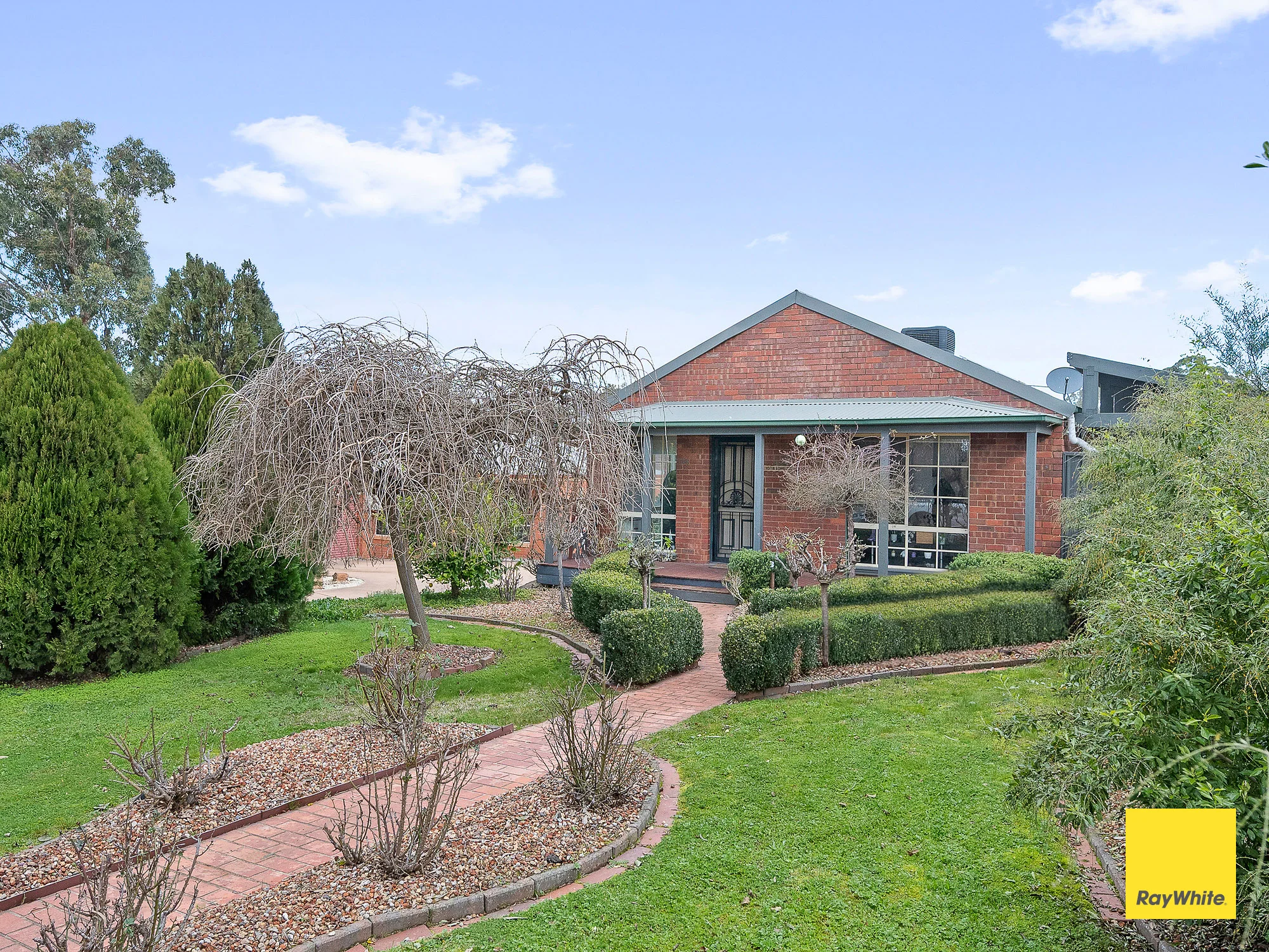 10/18 Lowe Street, Kangaroo Flat, Vic 3555