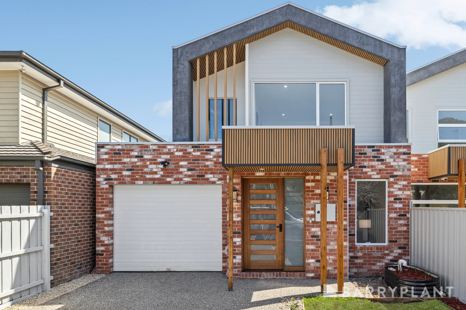 10A Hayes Parade, Pascoe Vale South, Vic 3044