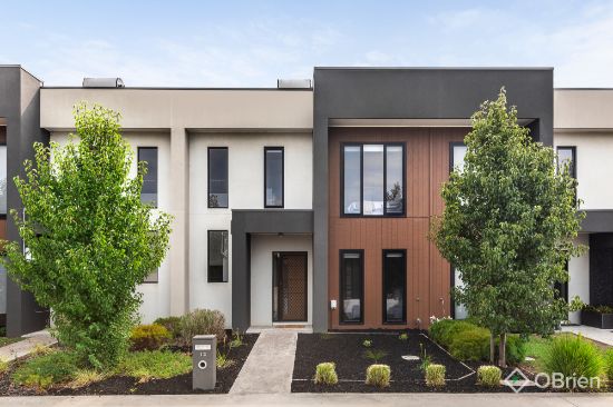 12 Burnden Close, Berwick, Vic 3806