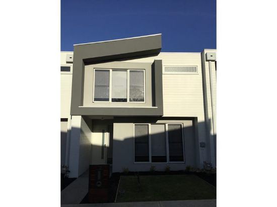 12 Pebblebeach Path, Cranbourne West, Vic 3977