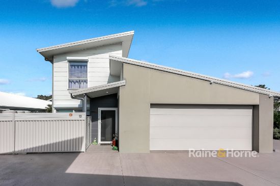 13/4 Everglades Crescent, Woy Woy, NSW 2256