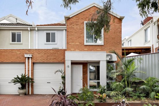15 Seggan Circle, Gowanbrae, Vic 3043