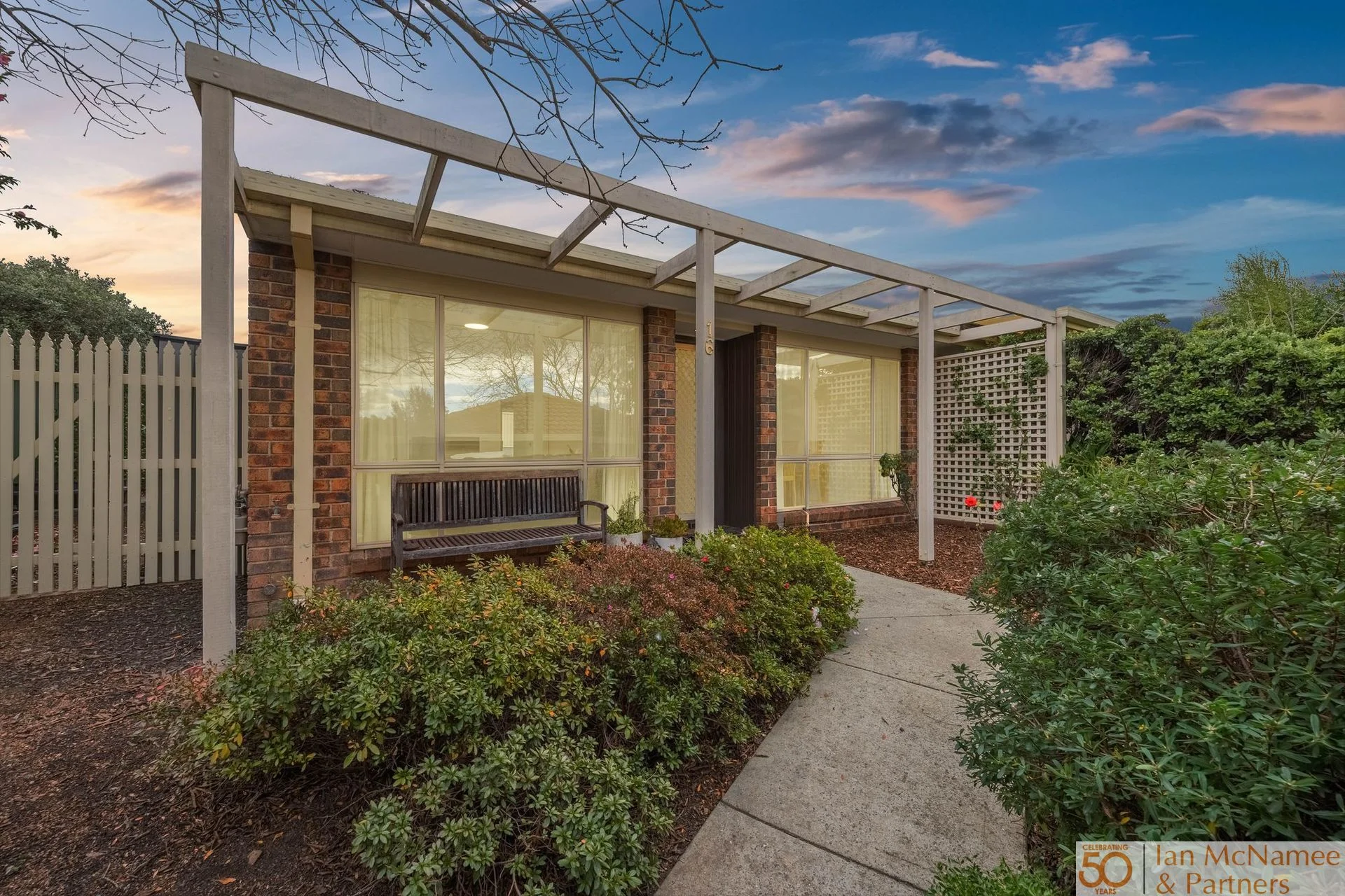 16/27 Elm Way, Jerrabomberra, NSW 2619