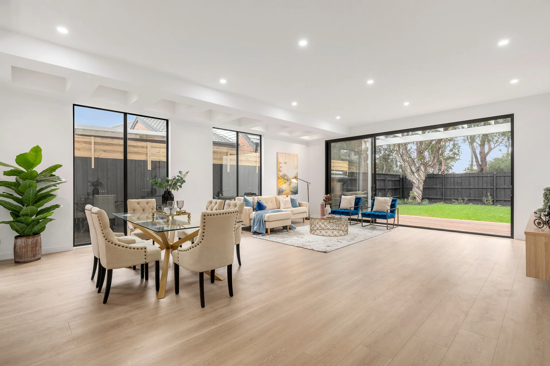 16B Elora Road, Oakleigh South, Vic 3167