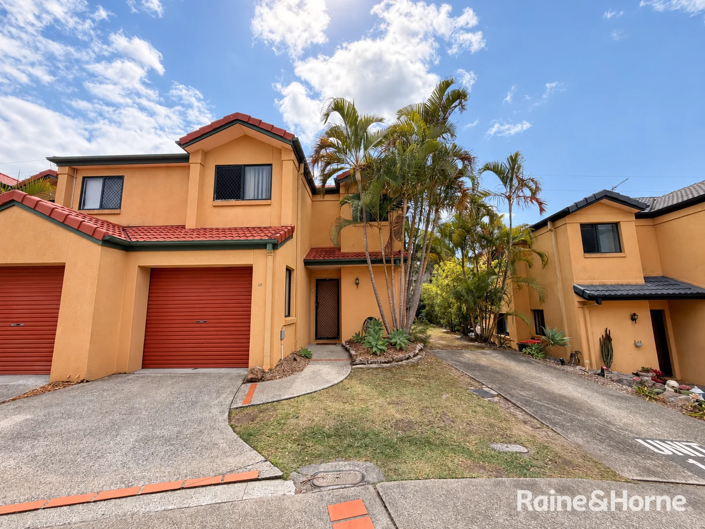 17/120 Highfield Drive, Merrimac, Qld 4226