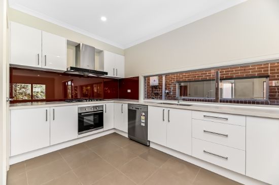 17B Gateshead Drive, Wantirna South, Vic 3152