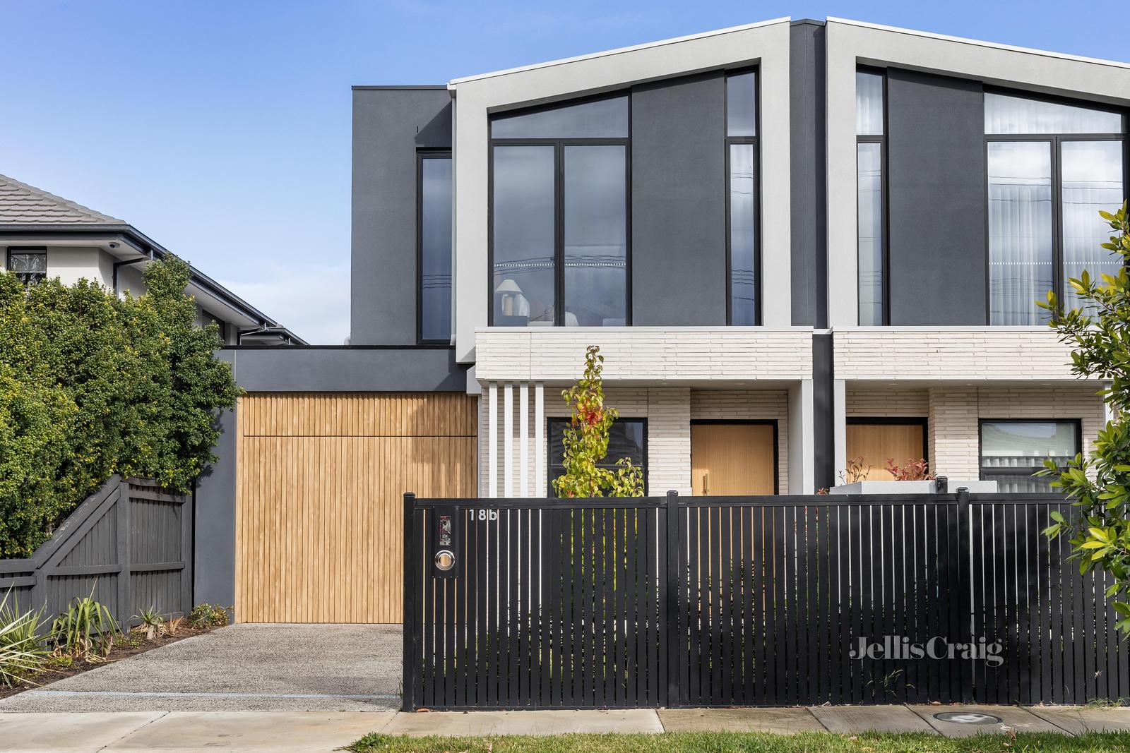 18b Edinburgh Street, Bentleigh East, Vic 3165 18b Edinburgh Street, Bentleigh East, Vic 3165