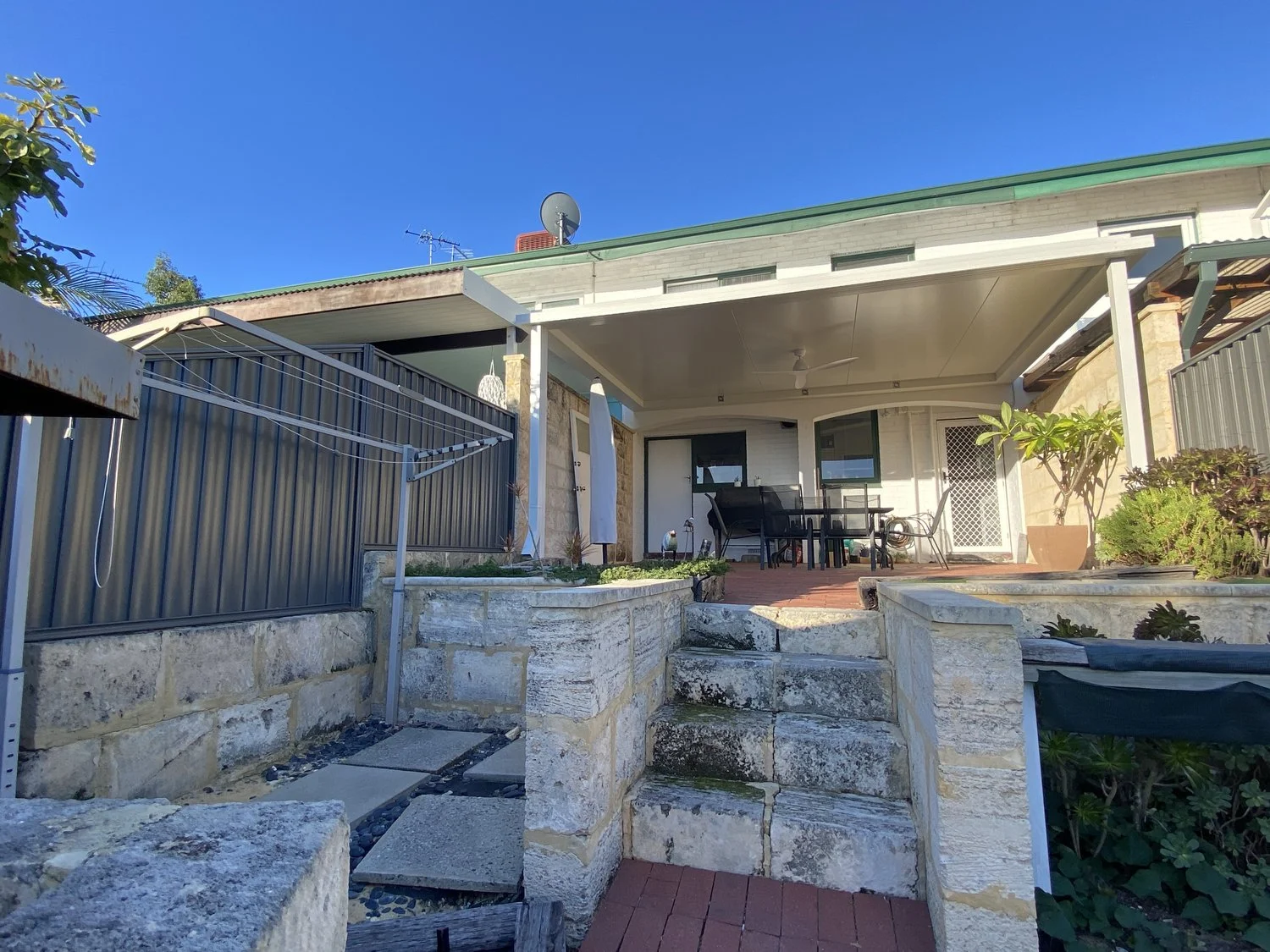 1A Myrtle Avenue, Sorrento, WA 6020