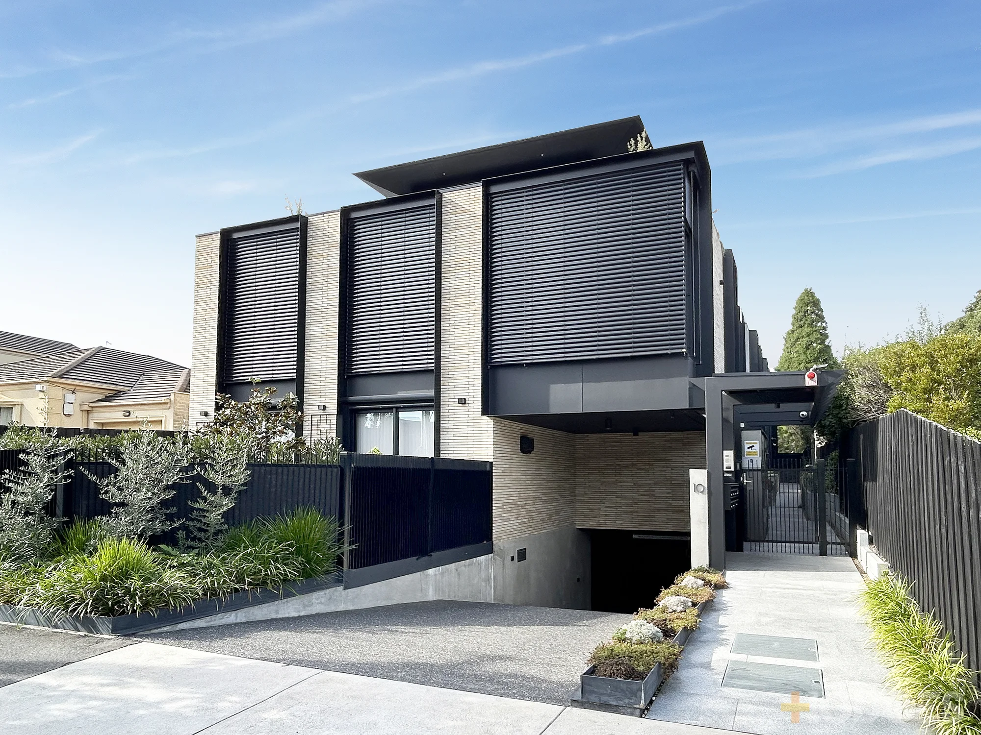 2/10 Asling Street, Brighton, Vic 3186