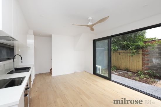 2/115 Stanhope Street, West Footscray, Vic 3012
