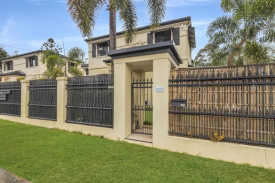 2/136 Central Avenue, Indooroopilly, Qld 4068