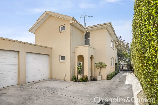 2/14 Wilton Grove, Elwood, Vic 3184