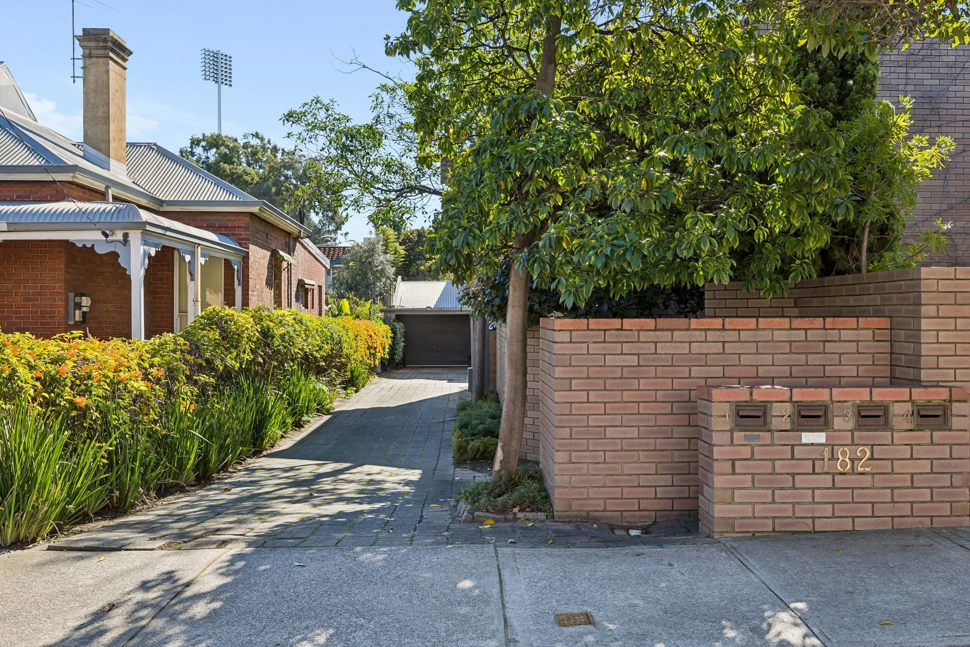 2/182 Carr Place, Leederville, WA 6007