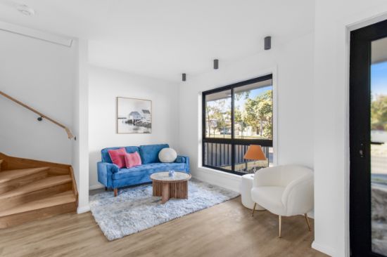2/2 Leicester Street, Preston, Vic 3072