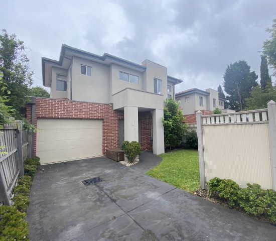 2/27 Gerald Street, Murrumbeena, Vic 3163
