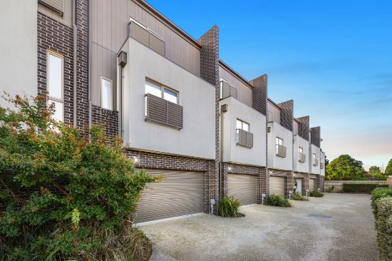 2/31 High Street, Bayswater, Vic 3153