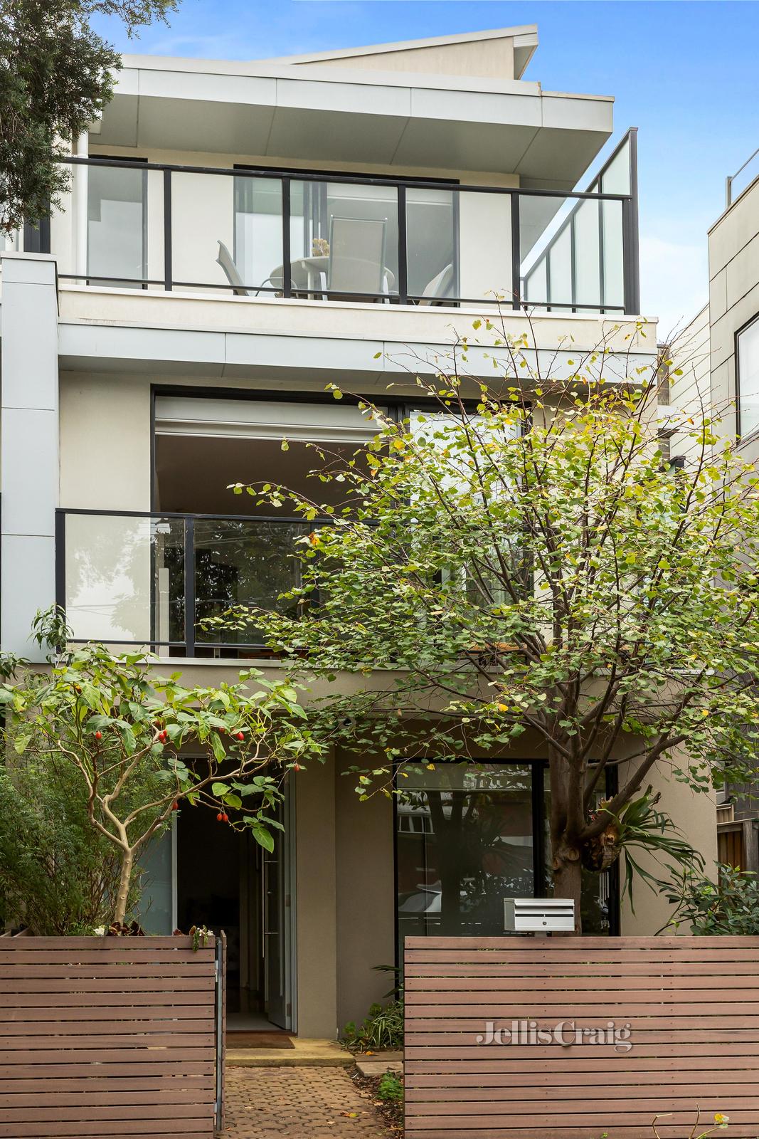 2/35 Davison Street, Richmond, Vic 3121 2/35 Davison Street, Richmond, Vic 3121