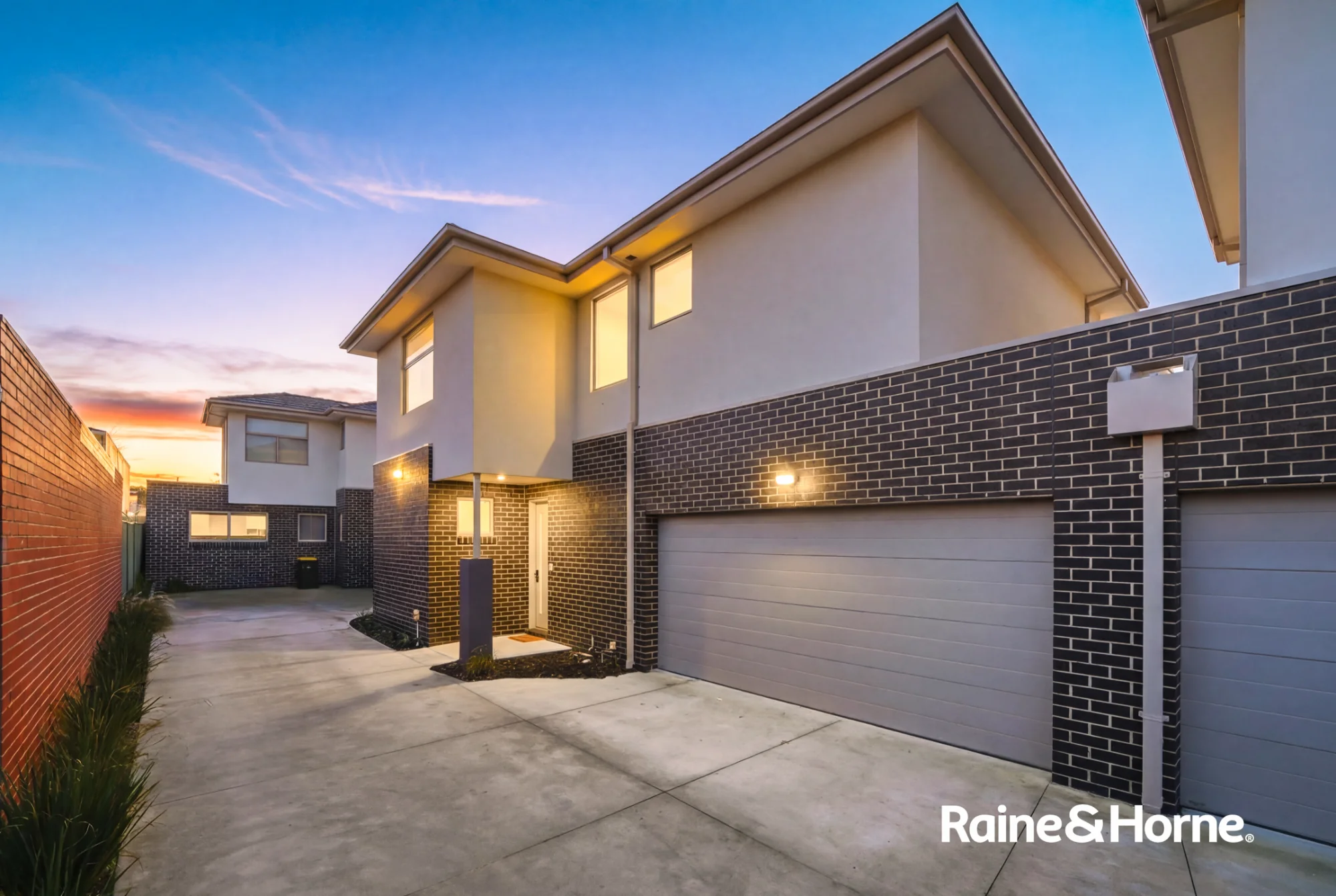 2/4 WALES STREET, Springvale, Vic 3171