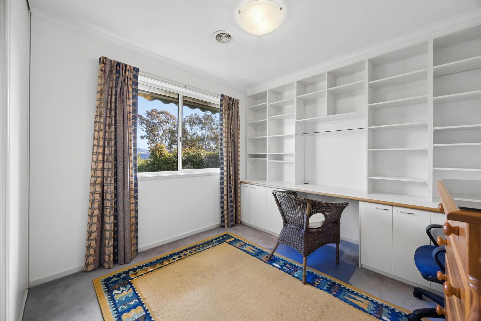 2/5 Florence Fuller Crescent, Conder, ACT 2906