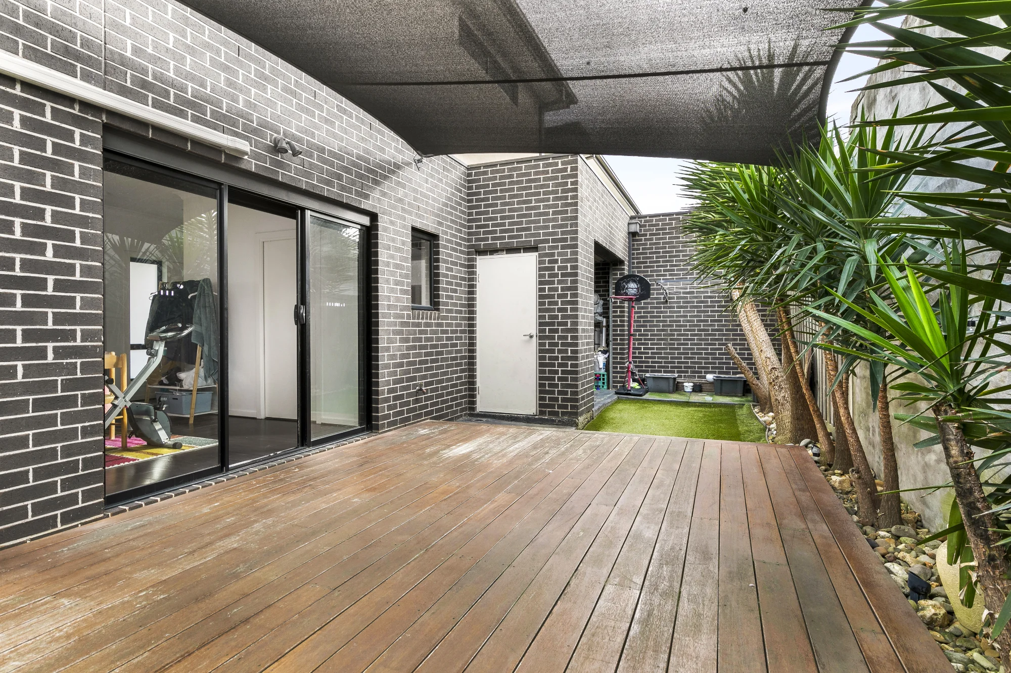 2/54 Ledger Avenue, Fawkner, Vic 3060