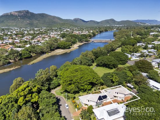 2/65 Mango Avenue, Mundingburra, Qld 4812