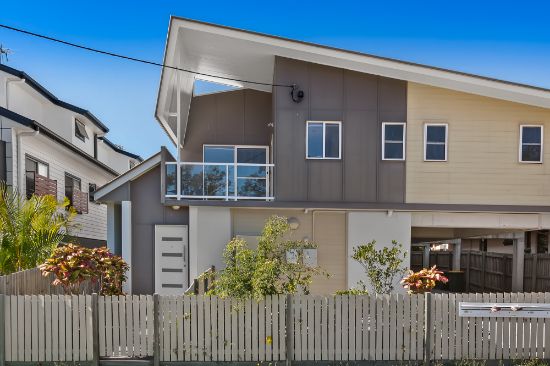 2/69 Pembroke Street, Carina, Qld 4152