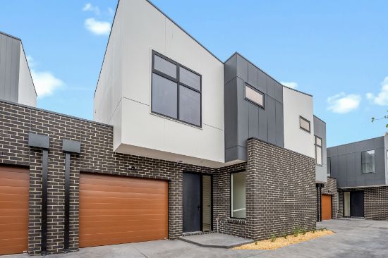 2/7 Robert Street, Dandenong, Vic 3175
